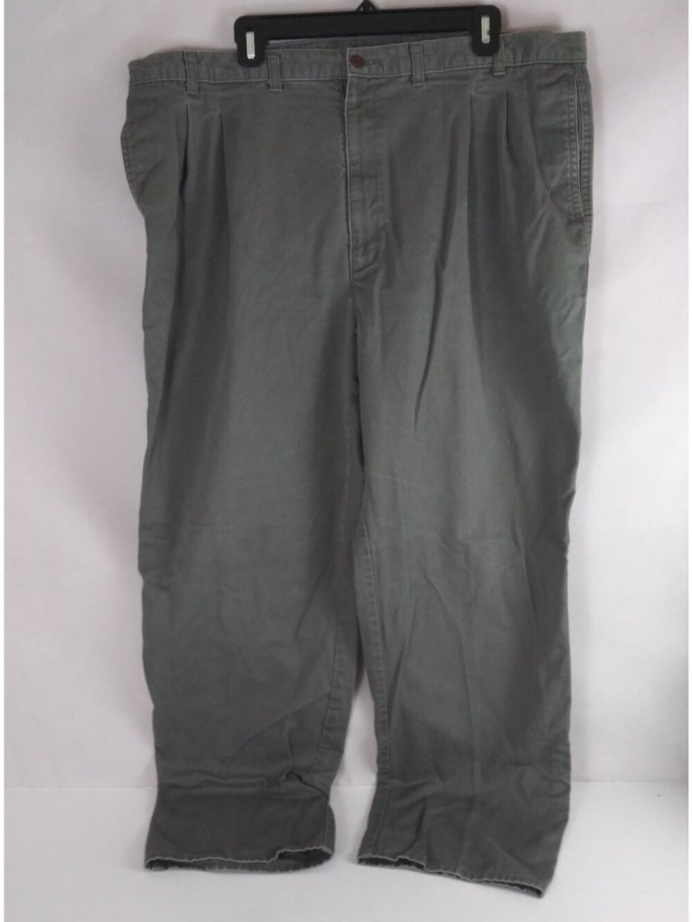 Dockers Men's Gray Classic Fit Flat Front Bootcut 100% Cotton Pants Size 44x32
